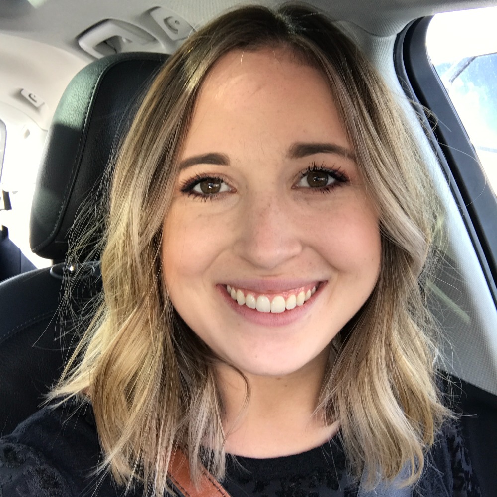 Meet your Posher, Emily
